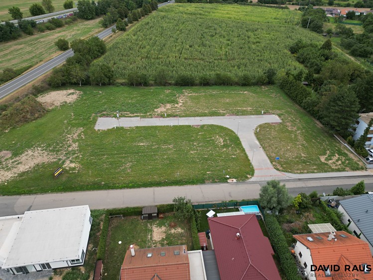 Prodej stavebního pozemku 612 m² - foto 4
