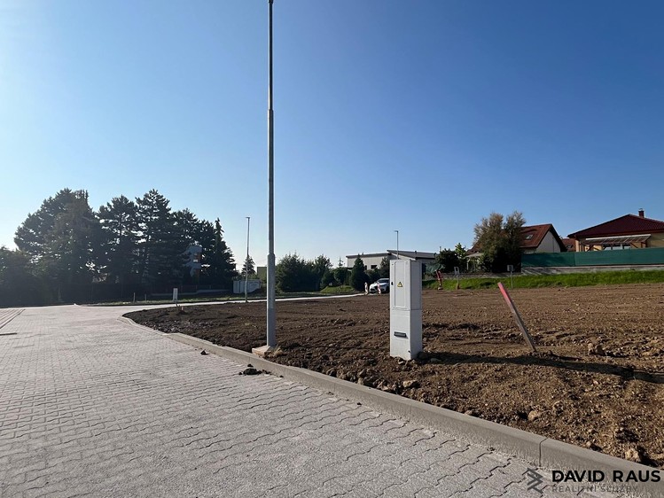 Prodej stavebního pozemku 612 m² - foto 6
