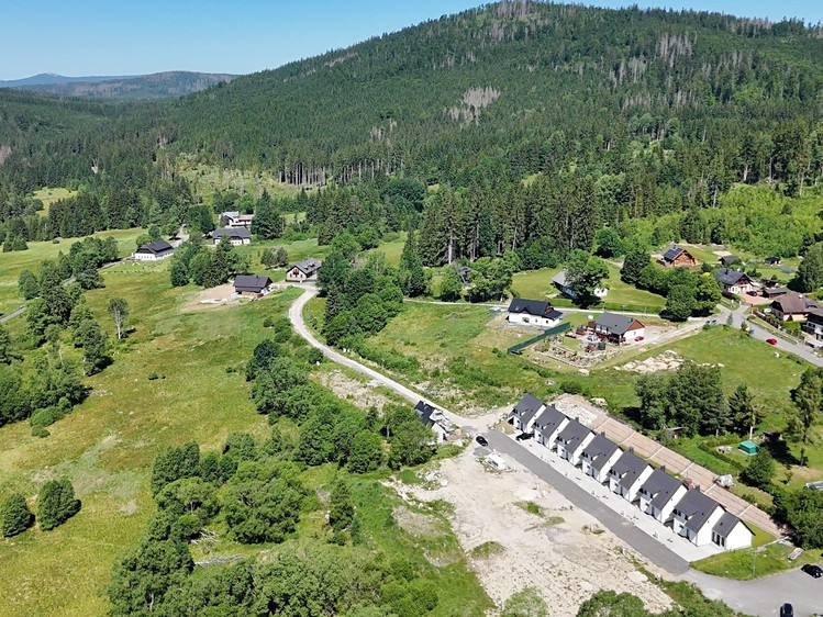 Prodej  stavebního pozemku 2 495 m² - foto 5