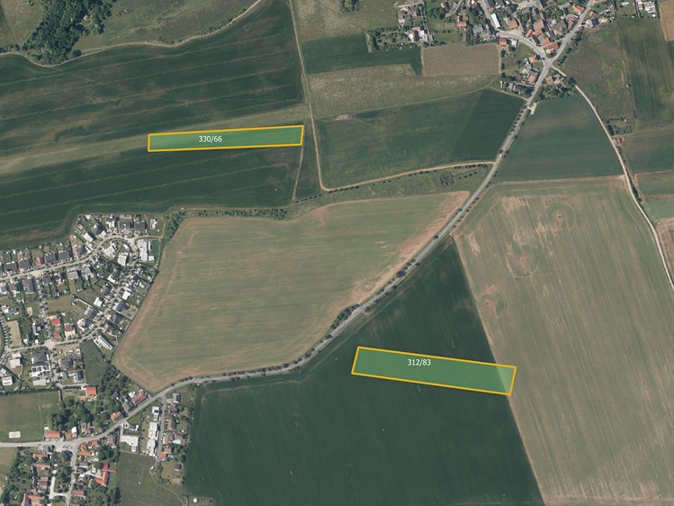 Prodej pole 24 914 m² - foto 1