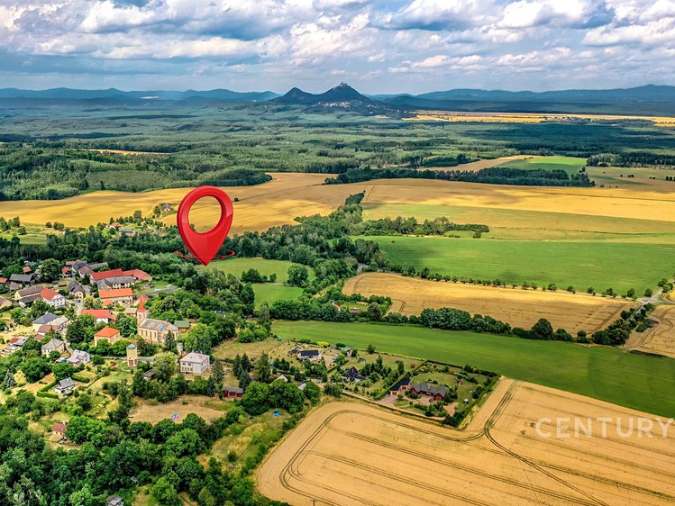 Prodej stavebního pozemku 2 500 m² - foto 5