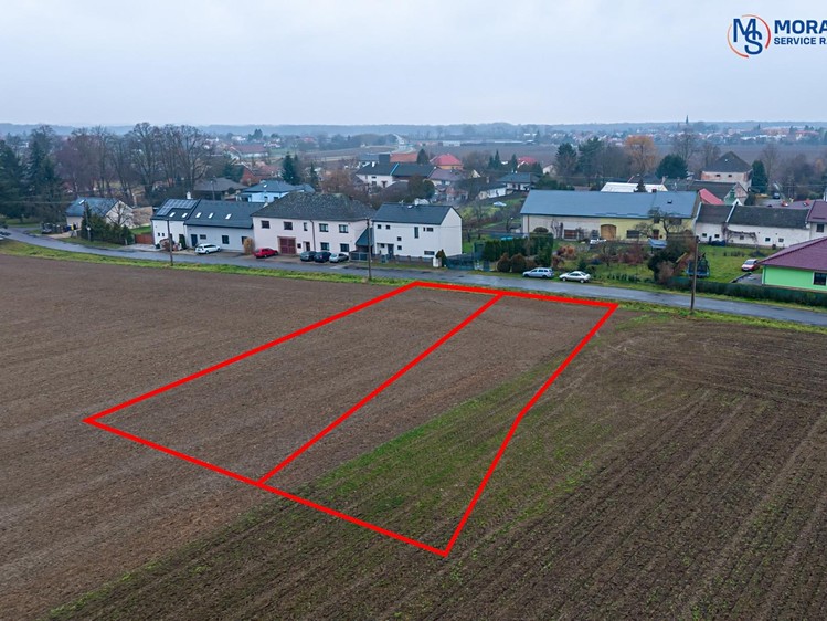 Prodej stavebního pozemku 788 m² - foto 3