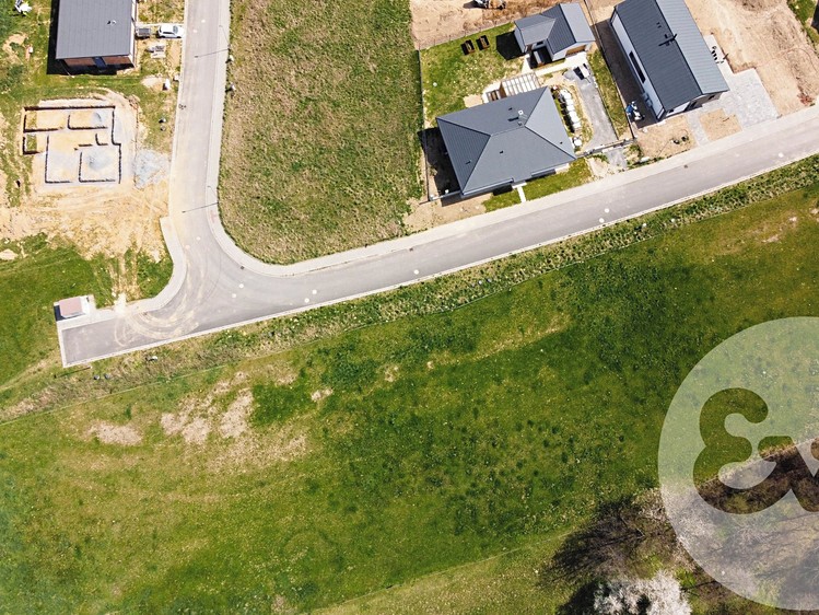 Prodej stavebního pozemku 1 551 m² - foto 6