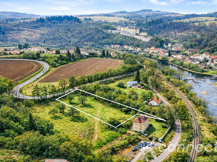 Prodej stavebního pozemku 1 000 m² - foto 4