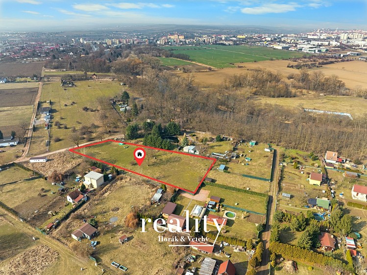 Prodej  pozemku 2 057 m² - foto 3