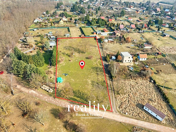Prodej  pozemku 2 057 m² - foto 7