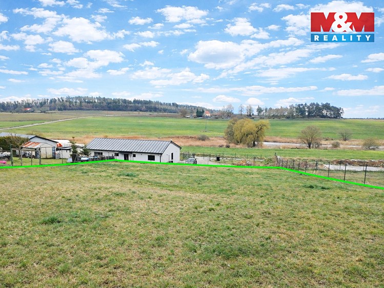 Prodej stavebního pozemku 1 233 m² - foto 4