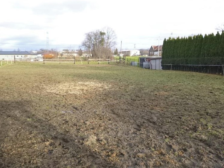 Dražba pozemku 1 880 m² - foto 2