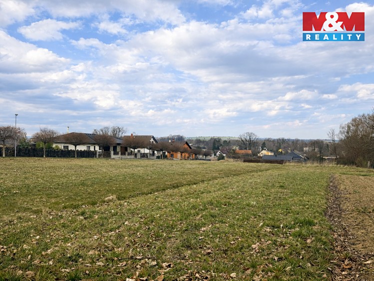 Prodej stavebního pozemku 1 065 m² - foto 3