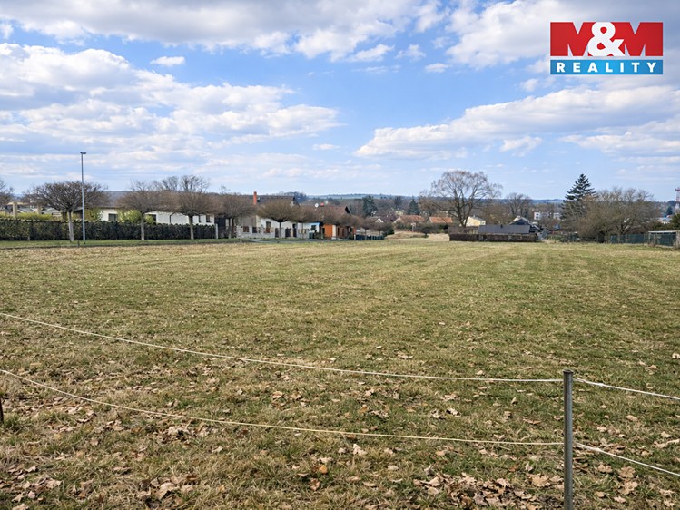Prodej stavebního pozemku 1 065 m² - foto 2