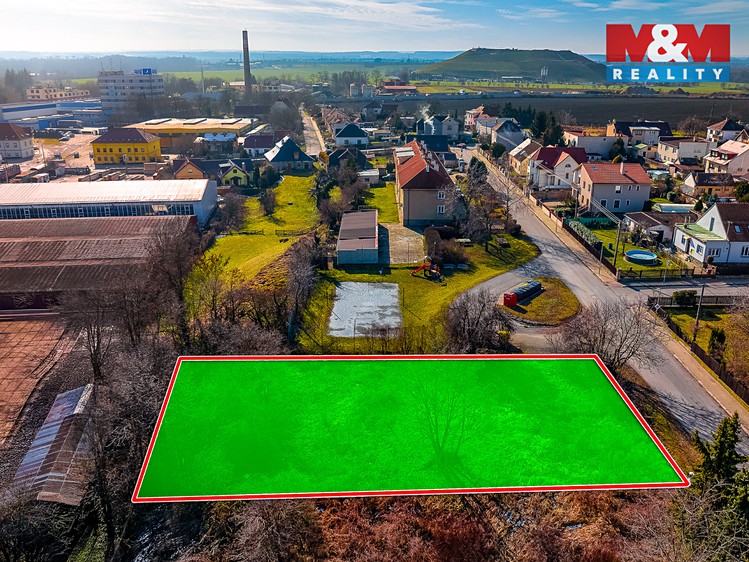 Prodej stavebního pozemku 837 m² - foto 2
