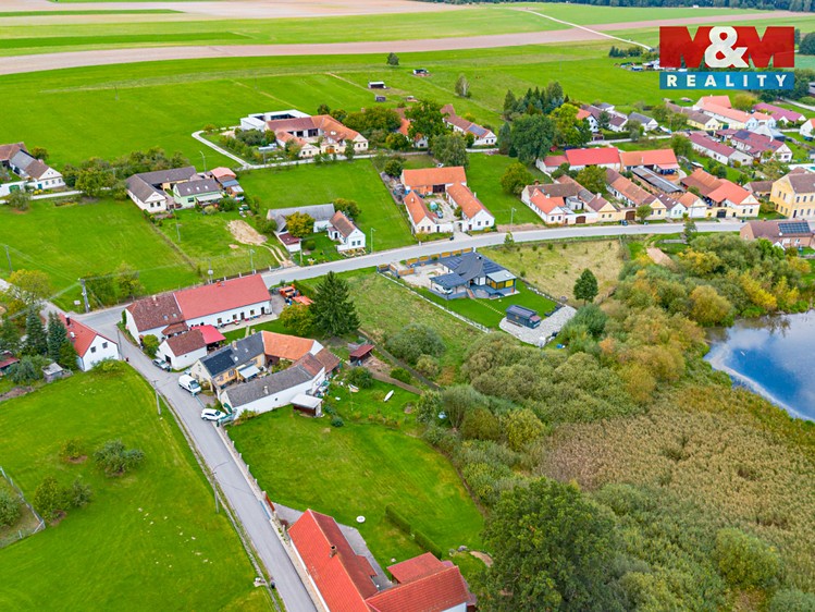 Prodej stavebního pozemku 1 522 m² - foto 5