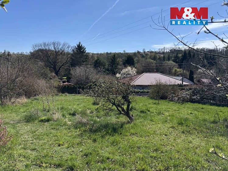 Prodej stavebního pozemku 600 m² - foto 7