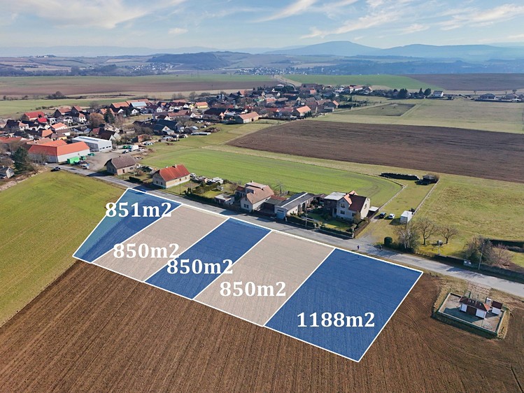 Prodej stavebního pozemku 850 m² - foto 5