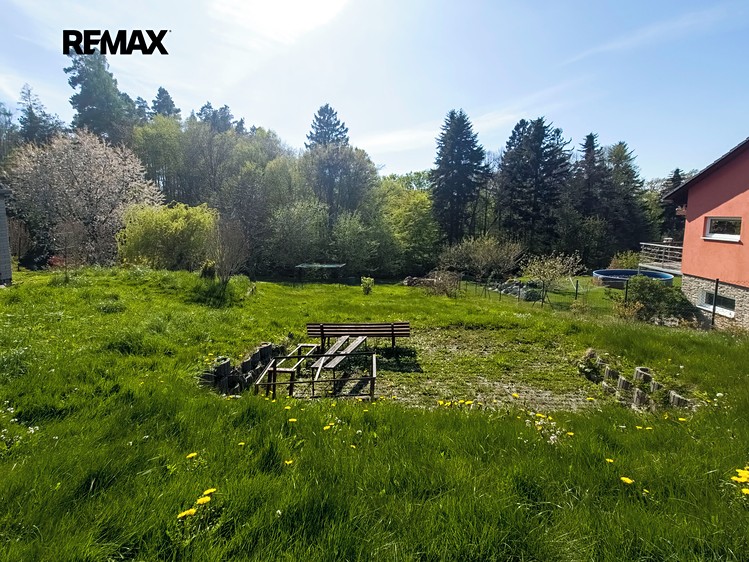 Prodej stavebního pozemku 839 m² - foto 3