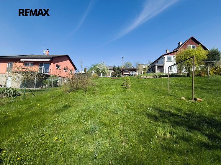 Prodej stavebního pozemku 839 m² - foto 6
