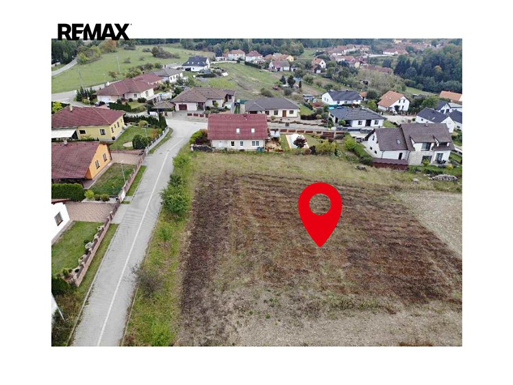 Prodej  stavebního pozemku 954 m² - foto 5