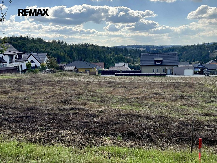 Prodej  stavebního pozemku 954 m² - foto 8