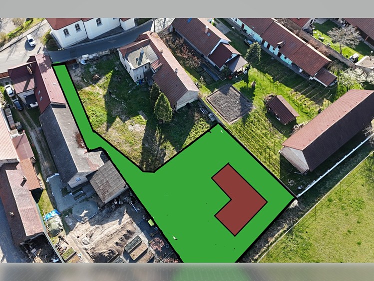 Prodej stavebního pozemku 2 000 m² - foto 5