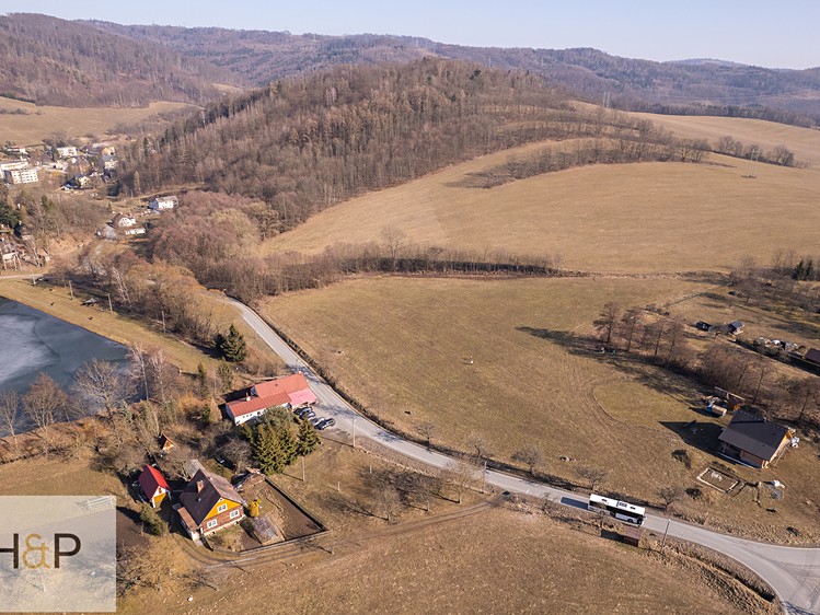 Prodej stavebního pozemku 1 830 m² - foto 8