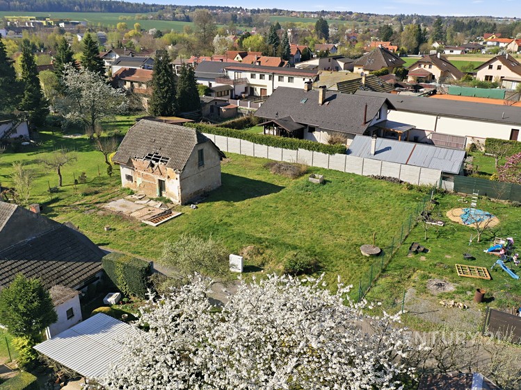 Prodej stavebního pozemku 804 m² - foto 3