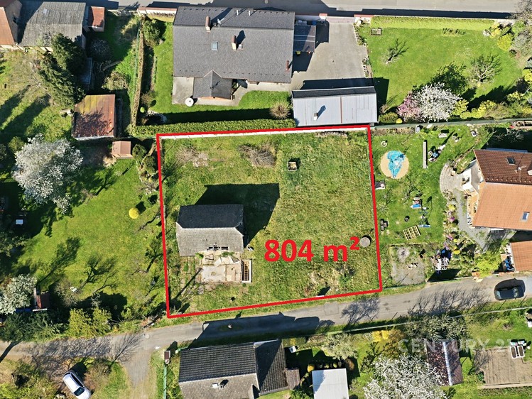 Prodej stavebního pozemku 804 m² - foto 2