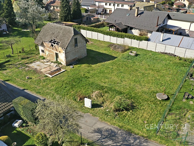 Prodej stavebního pozemku 804 m² - foto 8