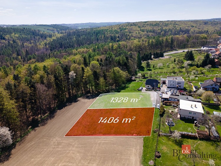 Prodej stavebního pozemku 1 328 m² - foto 1