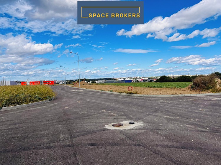Prodej komerčního pozemku 4 269 m² - foto 8