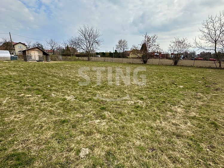 Prodej stavebního pozemku 1 301 m² - foto 3