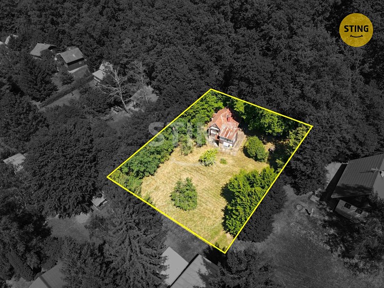 Prodej pozemku 833 m² - foto 4