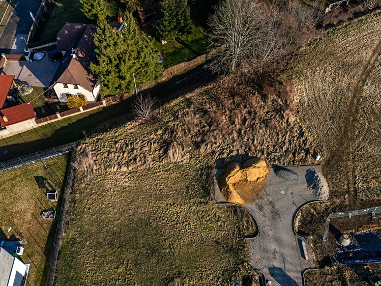 Prodej  stavebního pozemku 681 m² - foto 8