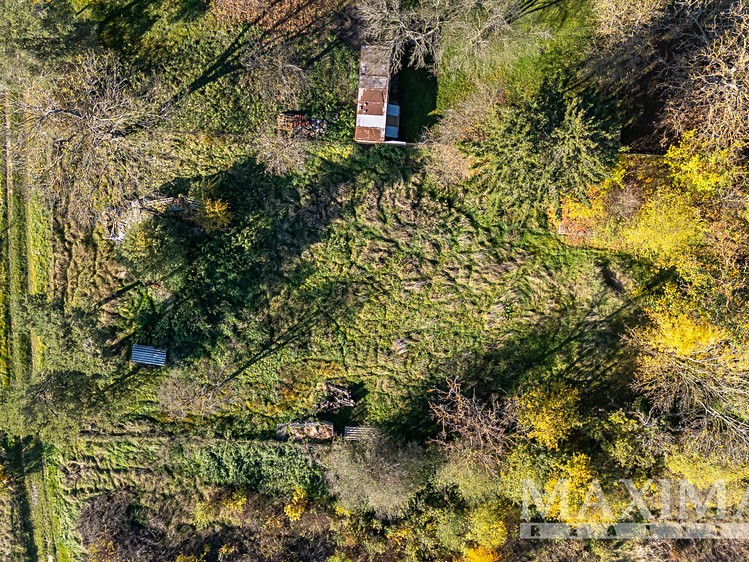 Prodej pozemku 935 m² - foto 1
