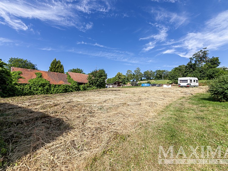 Prodej  stavebního pozemku 1 175 m² - foto 3