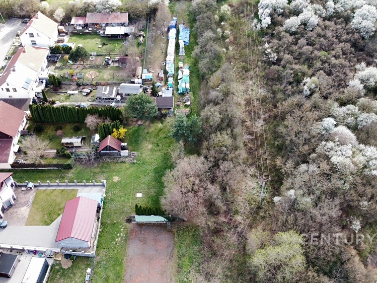 Prodej stavebního pozemku 640 m² - foto 7