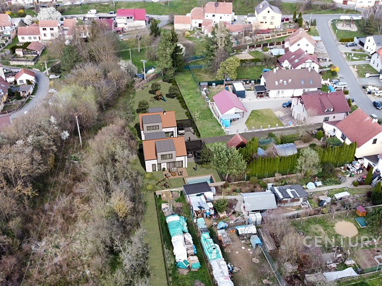 Prodej  stavebního pozemku 880 m² - foto 4