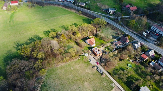 Prodej stavebního pozemku 1 469 m² - foto 1