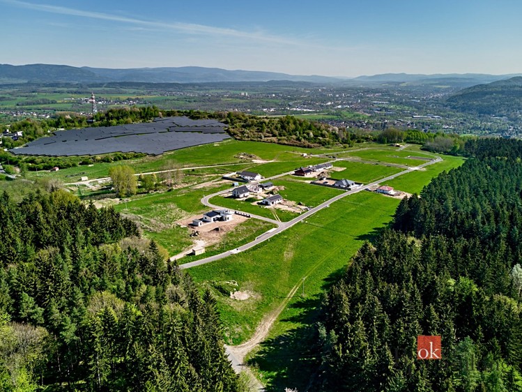 Prodej stavebního pozemku 855 m² - foto 1
