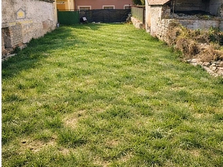 Prodej  stavebního pozemku 244 m² - foto 3