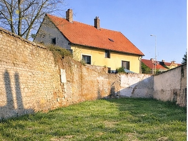 Prodej  stavebního pozemku 244 m² - foto 5