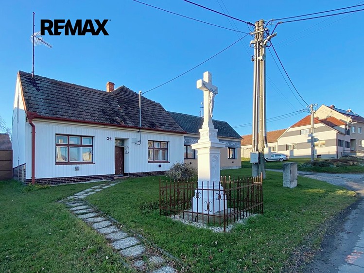 Prodej stavebního pozemku 1 114 m² - foto 4