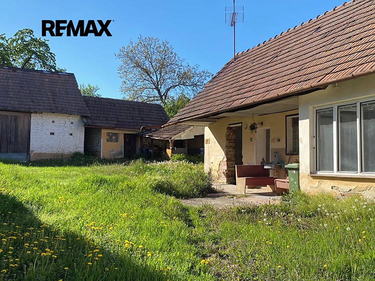 Prodej stavebního pozemku 1 114 m² - foto 7