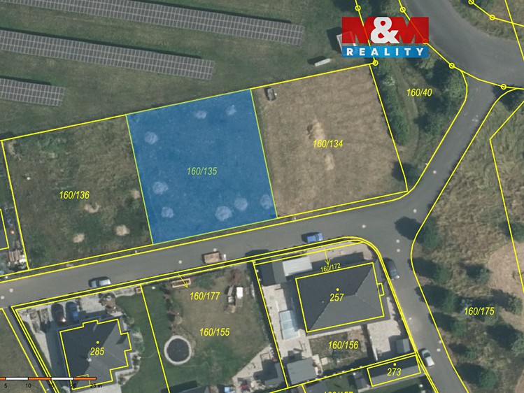 Prodej stavebního pozemku 819 m² - foto 1