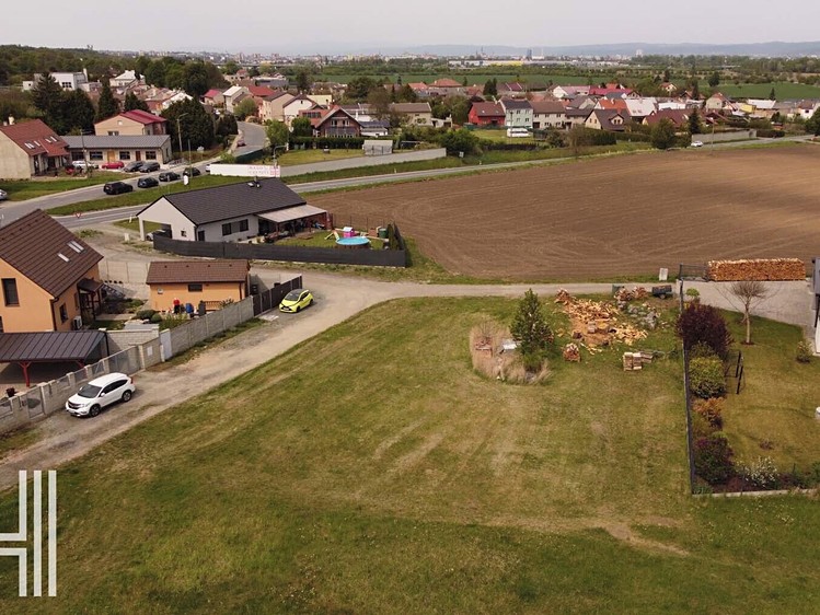 Prodej stavebního pozemku 1 089 m² - foto 5