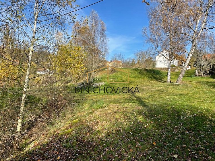 Prodej stavebního pozemku 3 800 m² - foto 1