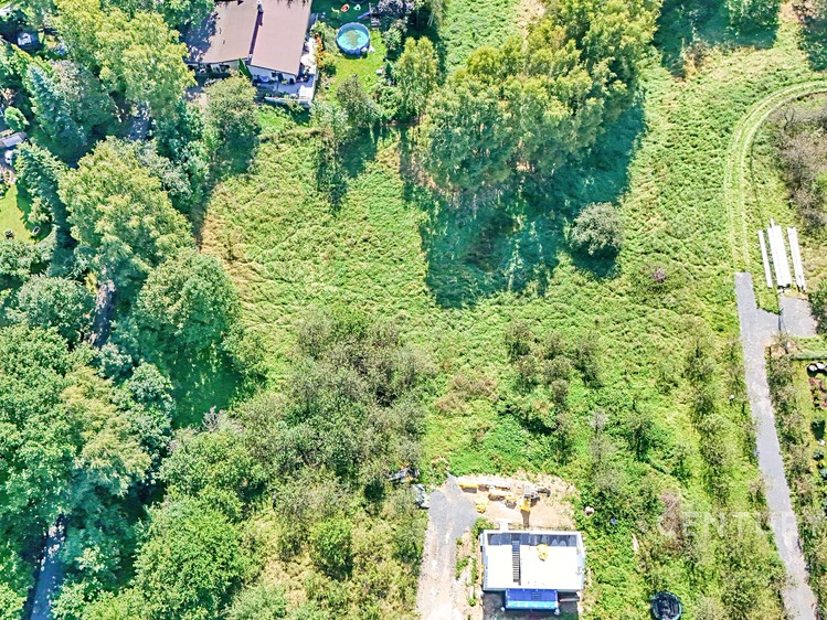Prodej stavebního pozemku 1 001 m² - foto 3