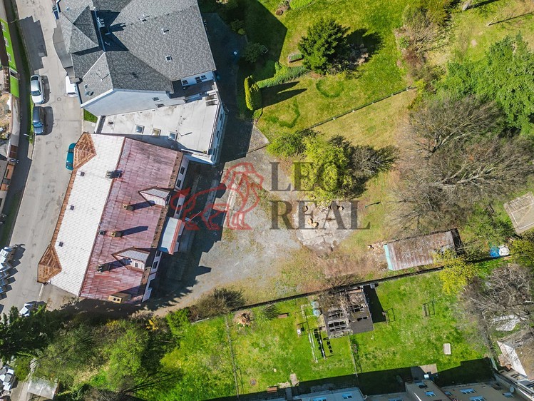 Prodej stavebního pozemku 900 m² - foto 6