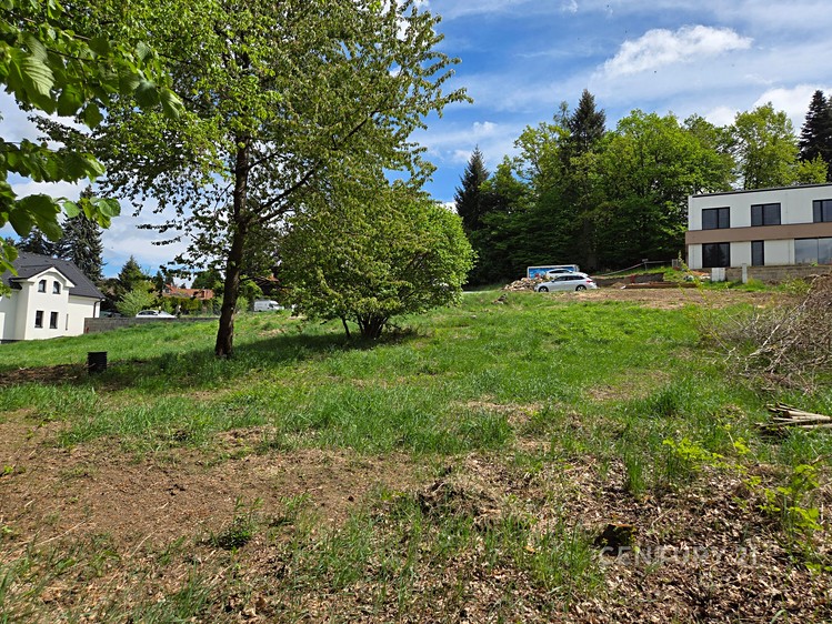 Prodej stavebního pozemku 1 217 m² - foto 3