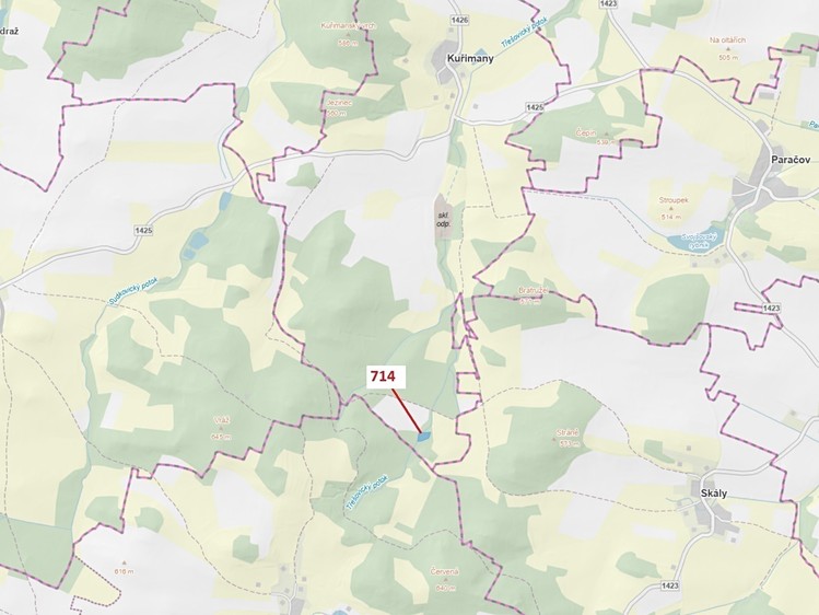 Dražba lesa 2 850 m² - foto 1