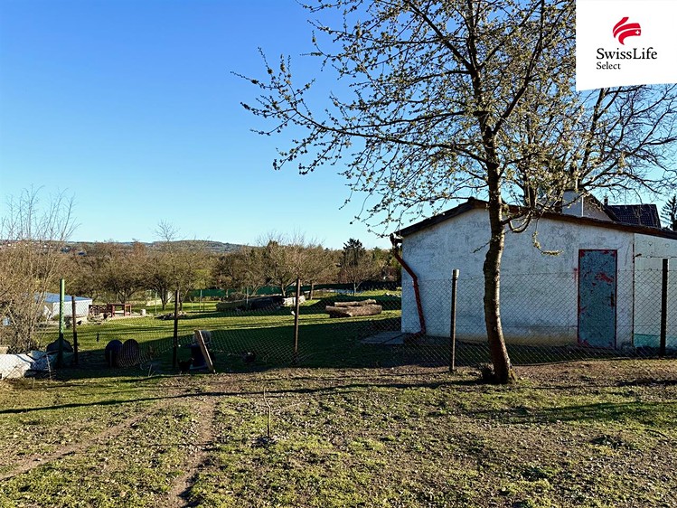 Pronájem zahrady 410 m² - foto 4
